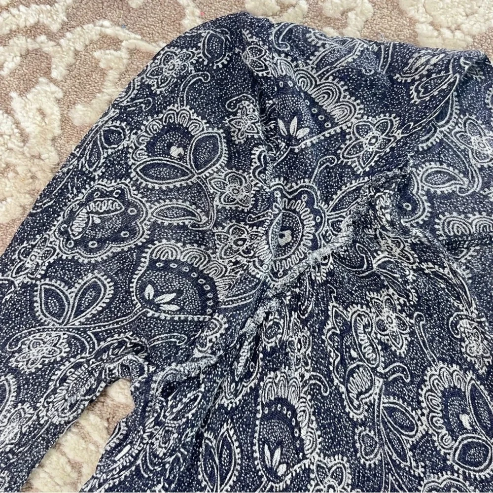NWOT Free People New Romantics V-Neck Print Top